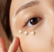 su:m37 Skin Stay Moisture Lipcerin 15ml by ProtoClinical shown in a warm-toned k-beauty product display on a beige background.