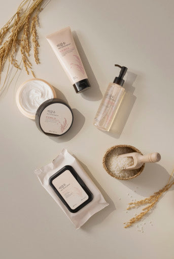 ProtoClinical k-beauty THE FACE SHOP Rice Water Bright Cleansing Wipes 50 Sheets single cleansing wipes pack shown upright on a clean white studio background