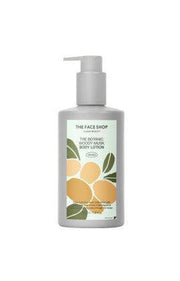 ProtoClinical k-beauty THE FACE SHOP The Botanic Woody Musk Body Lotion 350ml single upright pale beige lotion bottle centered on a white background with pale lavender side panels