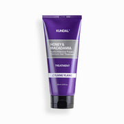 ProtoClinical k-beauty KUNDAL HONEY & MACADAΜΙΑ Hydro-Intensive Protein Premium Hair Treatment 200ml #YLANG YLANG olive-centered beauty graphic with pale yellow and lavender tones on a light background.