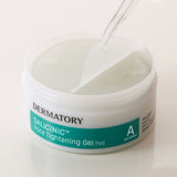 ProtoClinical k-beauty DERMATORY SALICINIC Pore Tightening Gel Pad 93g (30ea) open white-and-turquoise jar with clear tweezers lifting a translucent gel pad