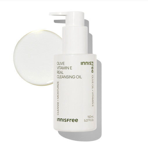 ProtoClinical k-beauty Innisfree Olive Vitamin E Real Cleansing Oil 150ml single upright warm olive cleansing oil container centered on a clean white background with a darker right-side shadow.