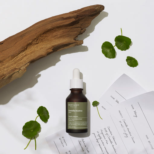 ProtoClinical k-beauty beauty product visual on a light background.