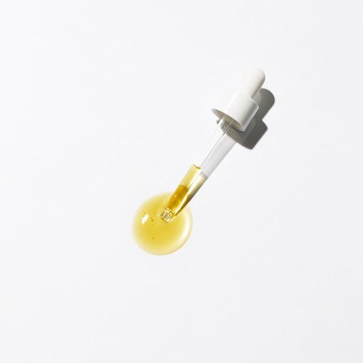 ProtoClinical k-beauty pale cream beauty graphic with a soft yellow center on a light lavender background.