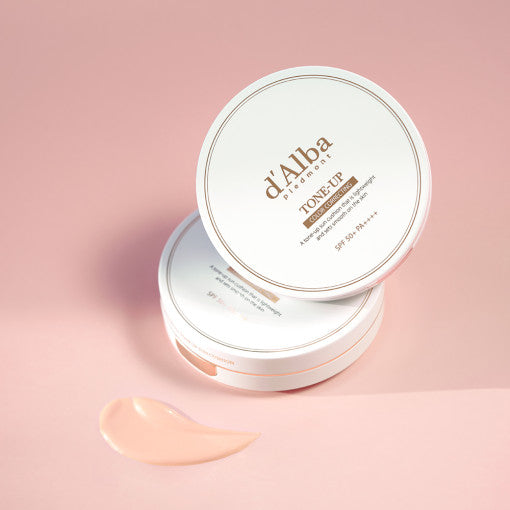 ProtoClinical k-beauty pink beauty product silhouette with a bright vertical center on a soft rose background.