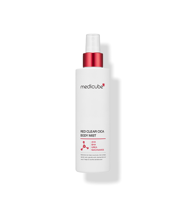 ProtoClinical k-beauty MEDICUBE: Red Clear Cica Body Mist (200ml) slim upright pale pink bottle cutout with soft coral side accents on a transparent background