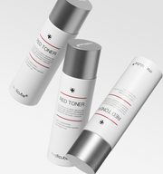 ProtoClinical k-beauty medicube Red Toner 2.0 100ml shown as a single upright pale pink toner bottle centered on a white background.