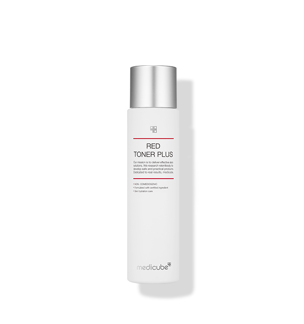 ProtoClinical k-beauty medicube Red Toner Plus 2.0 200ml shown as a single upright pale pink toner bottle centered on a white background.