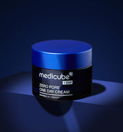 ProtoClinical k-beauty MEDICUBE: Zero Pore One Day Cream (50ml) single blue-gray cream jar with a dark lower section in a clean studio product layout