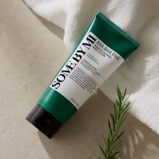 ProtoClinical k-beauty [SOME BY MI] AHA-BHA-PHA Miracle Calming Body Lotion 200ml single upright pale green lotion bottle with a dark green cap on a soft beige background