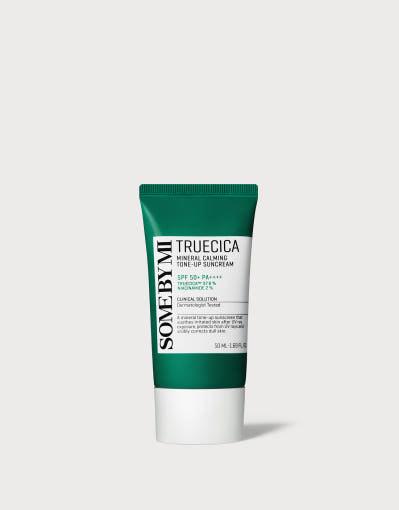 ProtoClinical k-beauty [SOME BY MI] Truecica Mineral Calming Tone-Up Suncream SPF50+ PA++++ 50ml single upright pale green sunscreen tube centered on a light background.