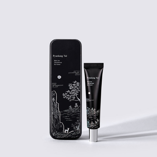 ProtoClinical k-beauty [Pyunkang Yul] Black Tea Time Reverse Eye Cream 25ml single upright blue-gray eye cream package centered on a pale blue background with soft cream accents.
