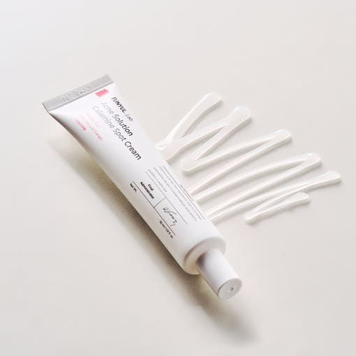 ProtoClinical k-beauty EUNYUL Lab Acne Solution Calamine Spot Cream 30ml single spot cream package shown in a square crop on a clean white background