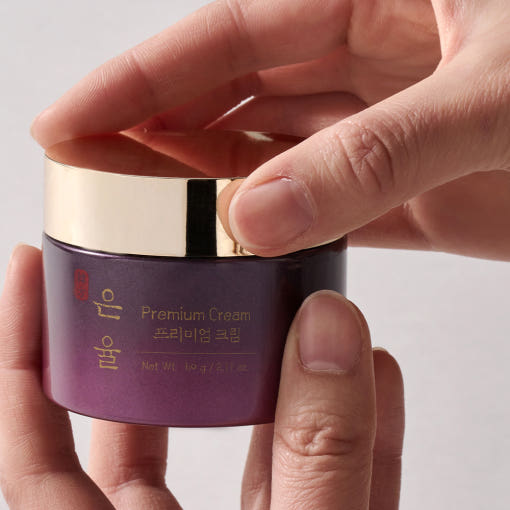 ProtoClinical k-beauty EUNYUL Premium Cream 60g single cream package packshot on a clean white background