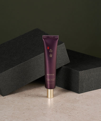 ProtoClinical k-beauty EUNYUL Premium Eye Cream 40g single eye cream package packshot on a clean white background