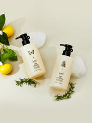 ProtoClinical k-beauty beauty product on a light background.