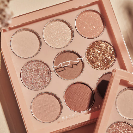 ProtoClinical k-beauty [MACQUEEN New York] 1001 Tone-On-Tone Shadow Palette Pro 9 9g #Nude Mood single eyeshadow palette compact with nude-toned shades on a clean background