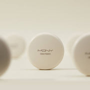 ProtoClinical k-beauty [MACQUEEN New York] Micro Fit Finish Powder 9g single round powder compact centered on a pale cream background
