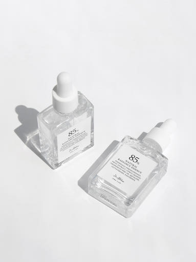 ProtoClinical k-beauty Dr.Althea Natural Radiance Essence 30ml pale blue beauty graphic with a centered vertical soft-edged band on a light background