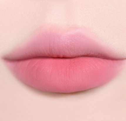 ProtoClinical k-beauty colorgram All In One Over-Lip Maker 0.7g single wide rosy pink lip swatch in a horizontal band on a pale cream and yellow background