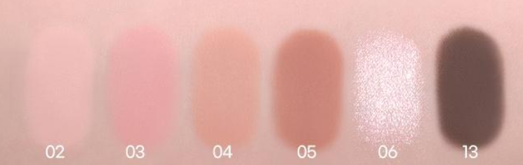 ProtoClinical k-beauty colorgram Single Cube Eyeshadow vertical peach, rose, and taupe shadow panels on a soft pink gradient background