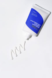 ProtoClinical k-beauty Isntree Hyaluronic Acid Natural Suncream SPF50+PA++++ 50ml single upright suncream tube in a narrow studio crop on a white background