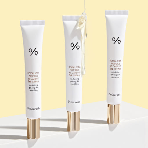 ProtoClinical k-beauty pale yellow beauty graphic with soft white bands and a muted gray lower-right accent.