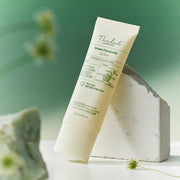 ProtoClinical k-beauty [THE LAB by BLANC DOUX] Green Flavonoid 2.0 Sun SPF50+ PA++++ 40ml single sun cream package centered in a square packshot on a light background