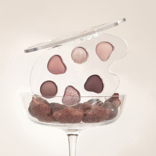 BBIA Last Eye Palette 5g by ProtoClinical shown in closed eyeshadow palette packaging on a clean white background, highlighting the compact case for a k-beauty eye makeup routine.