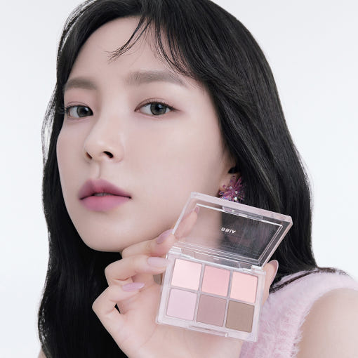 BBIA Last Eye Palette 5g (5colors) by ProtoClinical shown in palette packaging on a clean white background, highlighting the compact design for a k-beauty eye makeup routine.