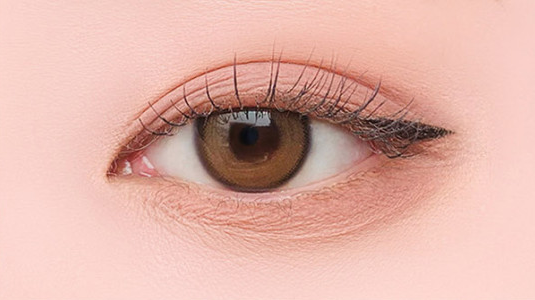 ProtoClinical k-beauty BBIA Ready To Wear Eye Shadow 3g medium brown eye shadow swatch centered on a soft pink background