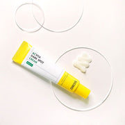 ProtoClinical k-beauty CURESYS Acvita Dark Spot Cream 30ml single upright cream package centered on a white background with pale yellow and olive tones