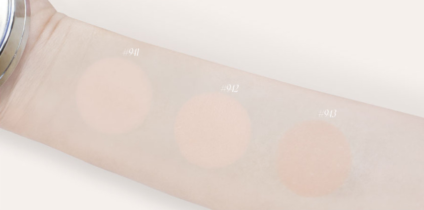 ProtoClinical k-beauty abstract graphic with warm beige tones, a blurred taupe band across the center, and a soft peach highlight near the top edge