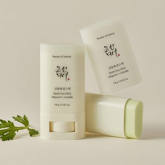 ProtoClinical k-beauty product photo.