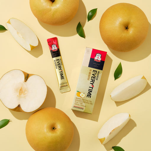 Jung Kwan Jang Everytime Pear Flavor box and single-serve red ginseng extract sticks.