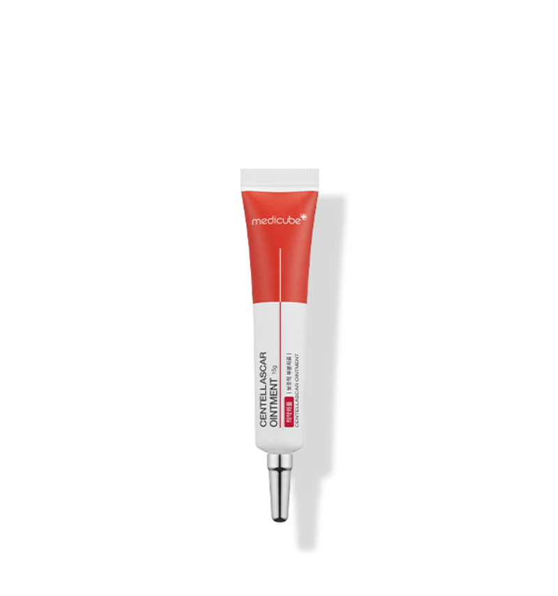 ProtoClinical k-beauty MEDICUBE: Centellascar Ointment (15g) single upright light beige ointment tube centered on a white background