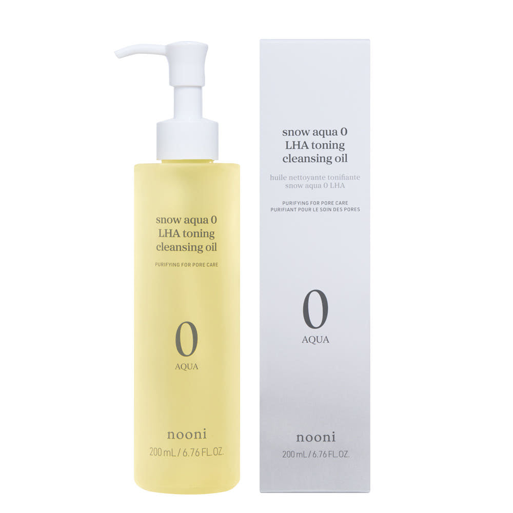 ProtoClinical k-beauty nooni Snow Aqua 0 LHA Toning Cleansing Oil 200ml square product graphic with a single cleansing oil package on a white background