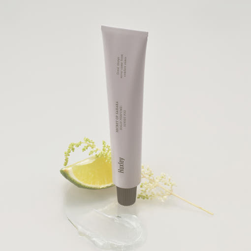 ProtoClinical k-beauty cosmetic product on a light background.