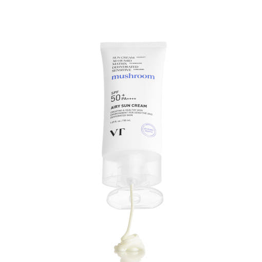 ProtoClinical k-beauty single beauty product on a clean light background.