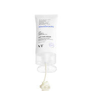 ProtoClinical k-beauty single beauty product on a clean light background.