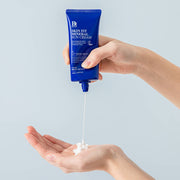 ProtoClinical k-beauty Benton Skin Fit Mineral Sun Cream SPF50+ PA++++ 50ml single upright blue sun cream package centered on a light background.