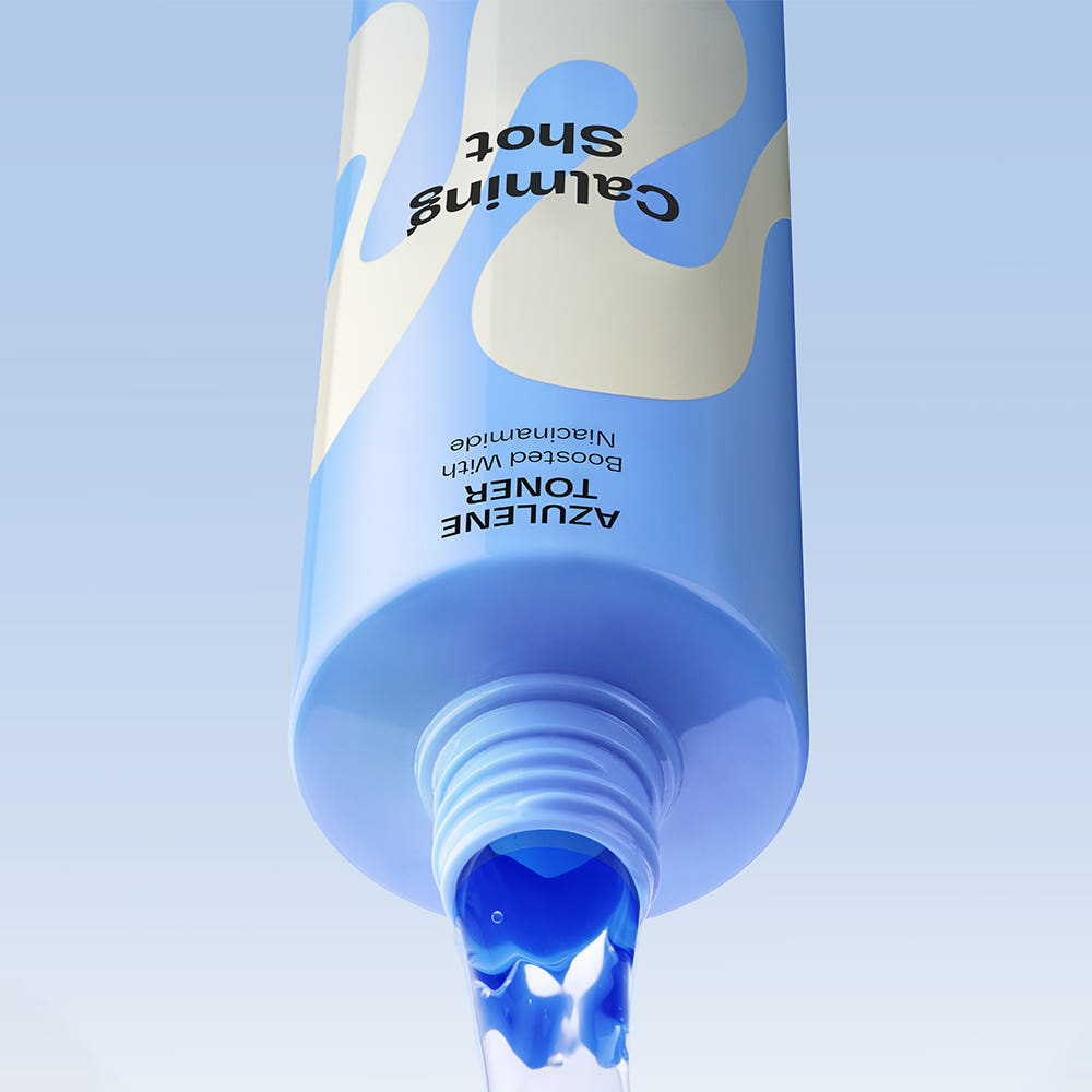 ProtoClinical k-beauty Mamonde Calming Shot Azulene Toner 300ml blue product graphic with a deeper blue vertical center on a light background