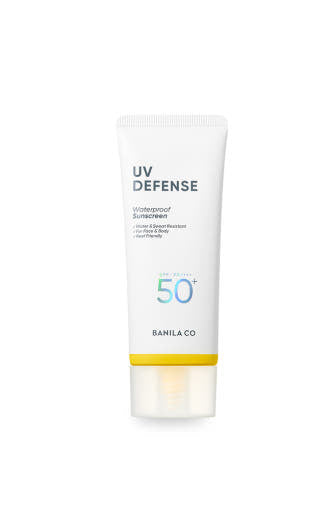 ProtoClinical k-beauty BANILA CO UV Defense Waterproof Sunscreen 100ml single sunscreen package centered on a white background.