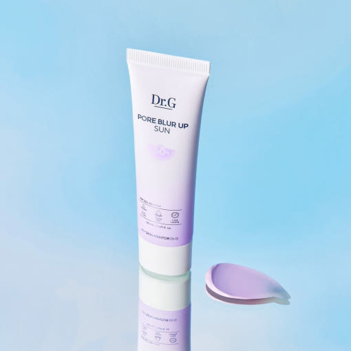 ProtoClinical k-beauty Dr.G PORE BLUR UP SUN SPF50+ PA++++ 50ml single sunscreen tube centered on a light background.
