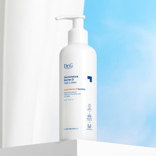 ProtoClinical k-beauty Dr.G Dermoisture Barrier.D Daily Lotion 200ml shown as beige product packaging with a soft aqua right side on a light background.