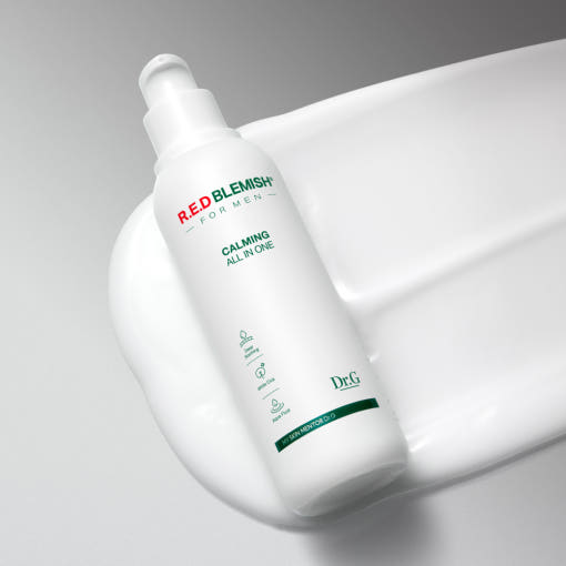 ProtoClinical k-beauty Dr.G RED BLEMISH For Men Calming All In One 150ml shown as a pale gray product close-up with a darker center on a light background.