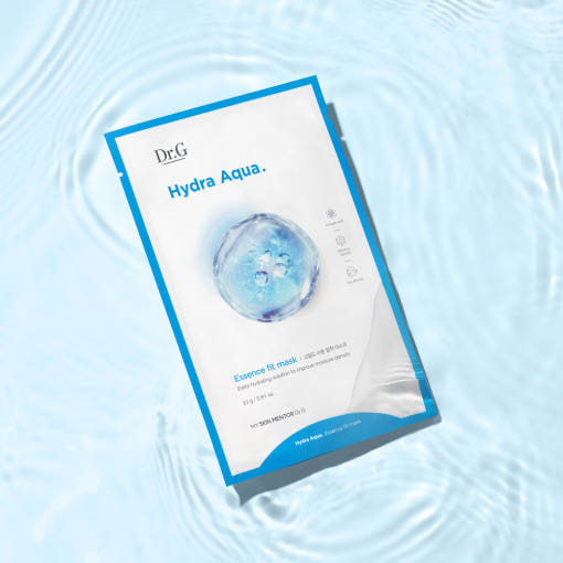 ProtoClinical k-beauty Dr.G Hydra Aqua Essence Fit Mask 23g X 10ea single white sheet mask packet shown at an angle on pale blue water ripples with a large water droplet graphic and bright blue border