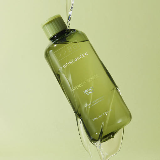 ProtoClinical k-beauty olive beauty product silhouette on a pale yellow background.