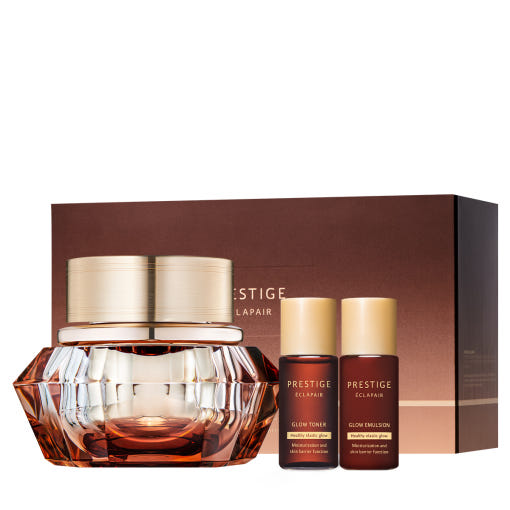 ProtoClinical k-beauty product packaging on a light background.