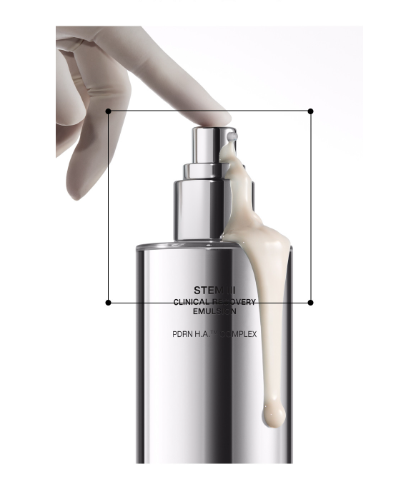 ProtoClinical k-beauty IOPE XMD STEM III Clinical Recovery Emulsion 130ml slim beige emulsion bottle on a clean white background